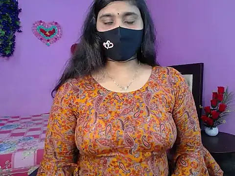 Hot Maleka online show from April 1, 4:48 pm