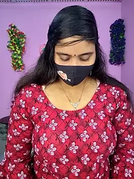 Snapshot of Hot_Maleka chatting on November 10, 3:17 pm Hot Maleka online show from November 10, 3:17 pm