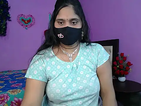 Hot Maleka online show from March 24, 4:40 pm