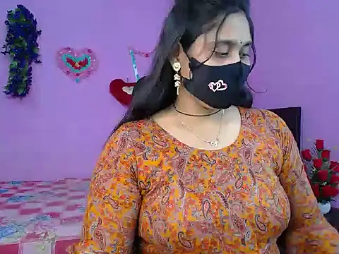 Hot Maleka online show from April 2, 6:03 pm