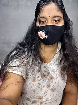 Hot Maleka online show from September 19, 1:09 am
