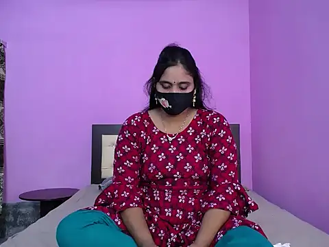 Snapshot of Hot_Maleka chatting on October 23, 3:21 pm Hot Maleka online show from October 23, 3:21 pm