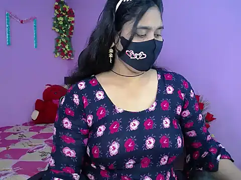 Hot Maleka online show from February 6, 4:36 pm