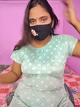 Hot Maleka online show from October 4, 2:07 pm