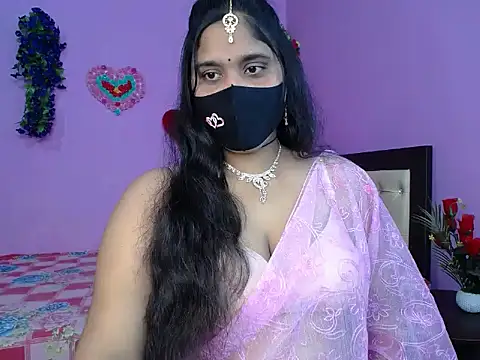 Hot Maleka online show from April 8, 4:41 pm