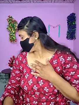 Snapshot of Hot_Maleka chatting on November 8, 3:48 pm Hot Maleka online show from November 8, 3:48 pm