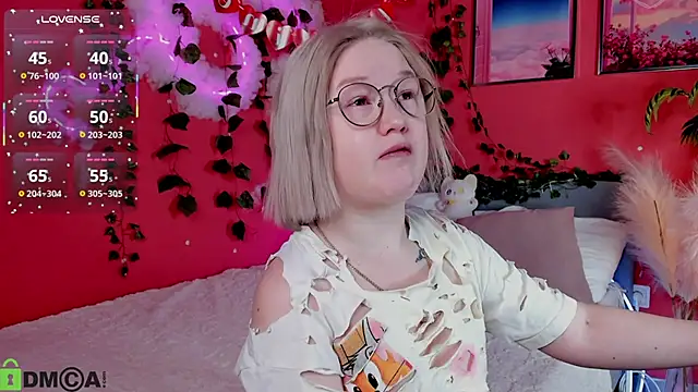 Sara Robinson online show from February 21, 2:35 am