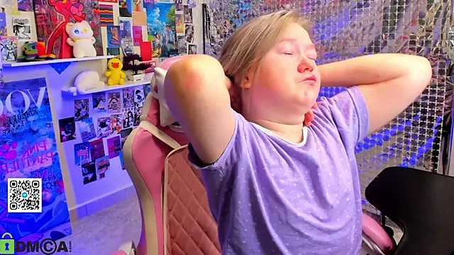 Sara Robinson online show from April 6, 3:24 am