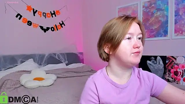 Snapshot of Sara_Robinson chatting on October 29, 2:32 am Sara Robinson online show from October 29, 2:32 am