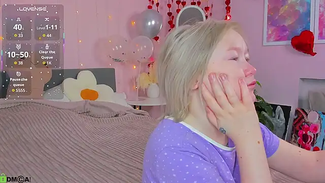 Sara Robinson online show from February 24, 3:07 am