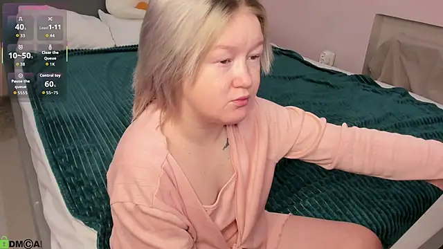 Sara Robinson online show from June 4, 3:11 am