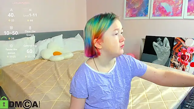 Sara Robinson online show from December 19, 2:37 am