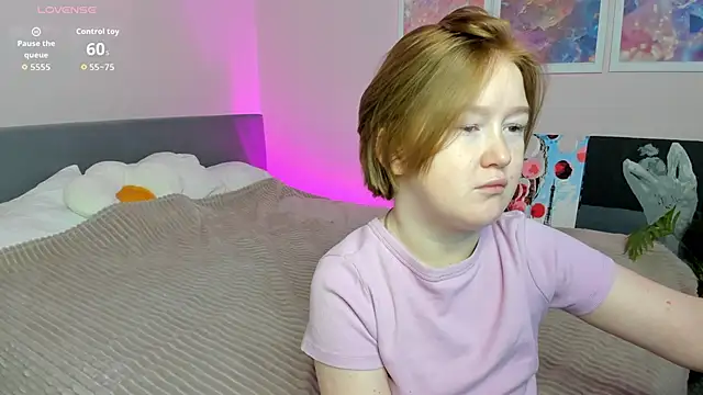 Snapshot of Sara_Robinson chatting on November 5, 2:25 am Sara Robinson online show from November 5, 2:25 am