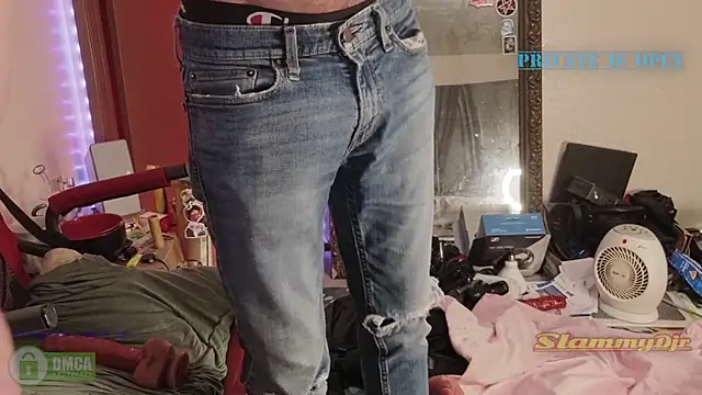 SlammyDjr online show from April 4, 11:06 am