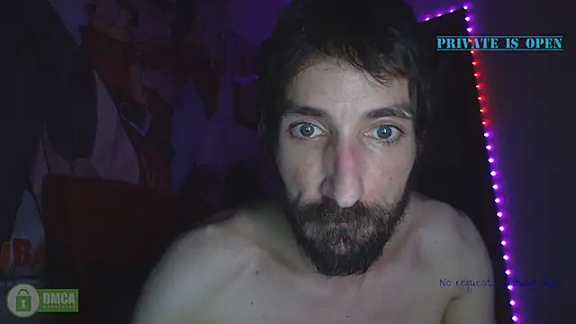 Snapshot of SlammyDjr chatting on March 6, 9:14 am SlammyDjr online show from March 6, 9:14 am