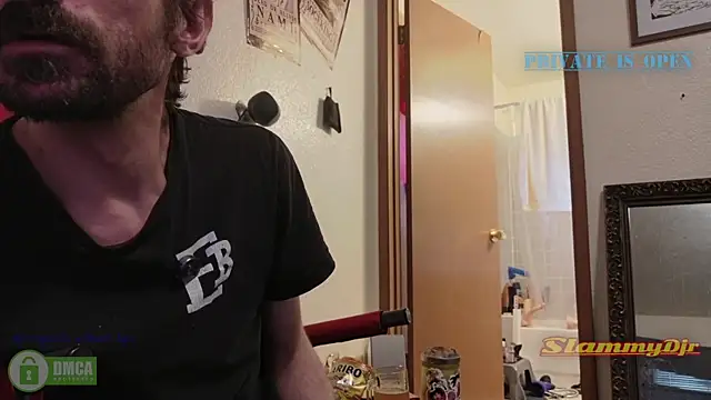 SlammyDjr online show from April 5, 11:33 pm