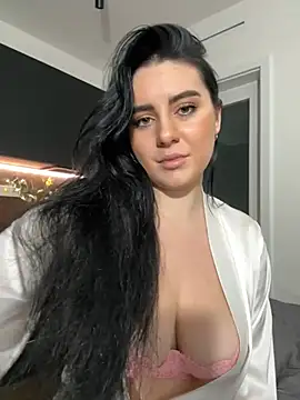 Evelyn   Sweet online show from March 29, 8:10 pm