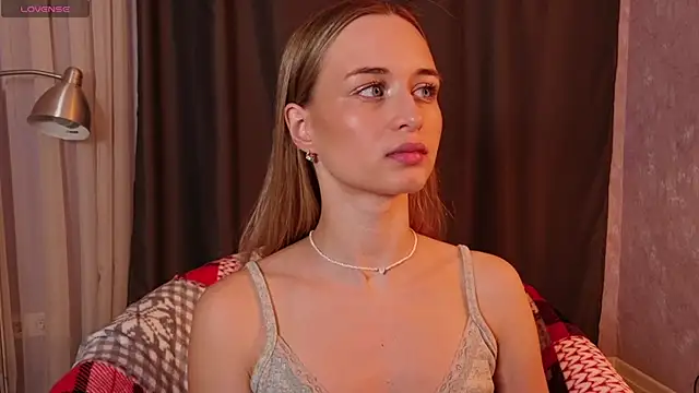 Tiffanyhunt online show from January 10, 3:07 pm