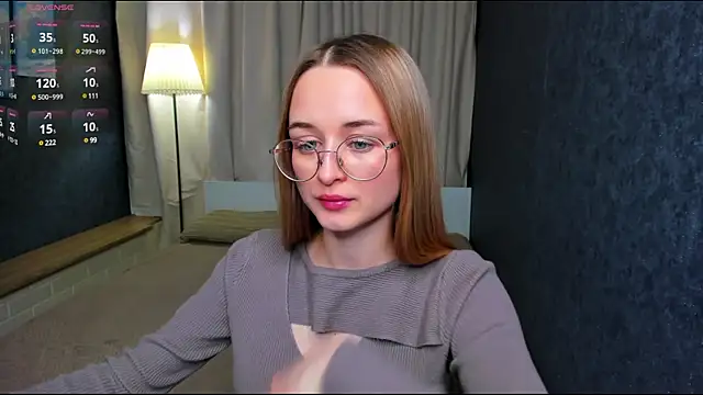 Tiffanyhunt online show from February 12, 3:16 pm