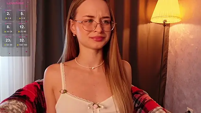 Tiffanyhunt online show from December 17, 3:17 pm