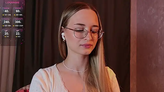 Tiffanyhunt online show from January 19, 3:16 pm