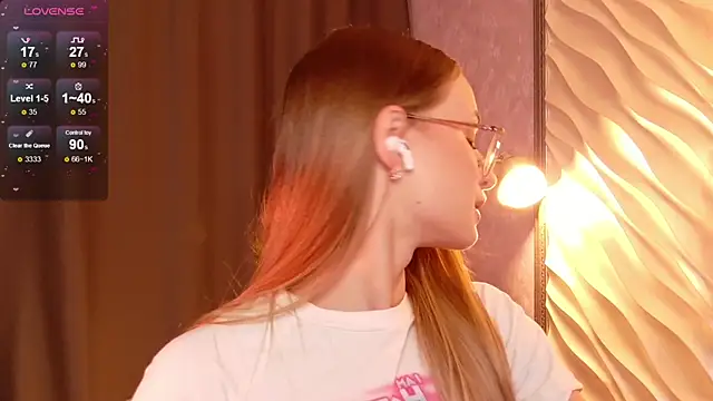 Tiffanyhunt online show from November 20, 3:12 pm