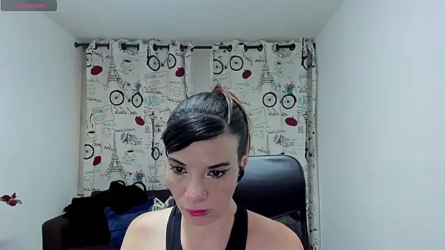 DanaaRey online show from October 24, 3:55 pm