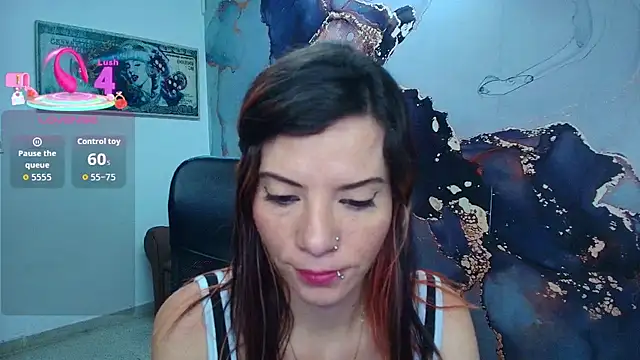 Snapshot of DanaaRey chatting on September 11, 11:32 am DanaaRey online show from September 11, 11:32 am
