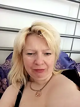 Lauri scherri online show from May 16, 10:36 am