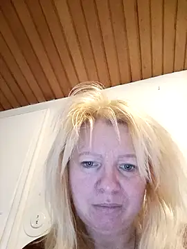 Lauri scherri online show from February 6, 3:30 pm