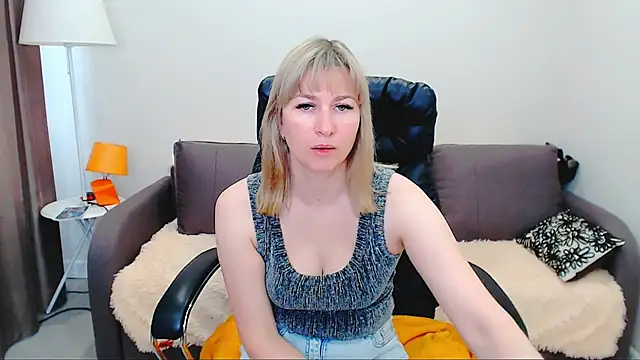 Incredible Ariela online show from June 15, 9:31 am