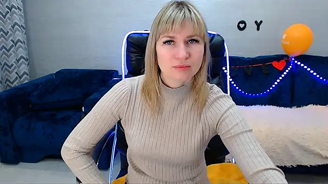 Snapshot of Incredible_Ariela chatting on March 3, 8:30 am Incredible Ariela online show from March 3, 8:30 am