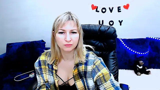 Incredible Ariela online show from November 20, 8:15 am