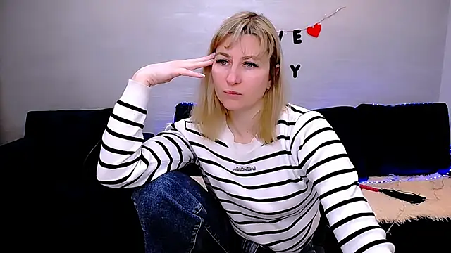 Incredible Ariela online show from March 13, 12:21 pm