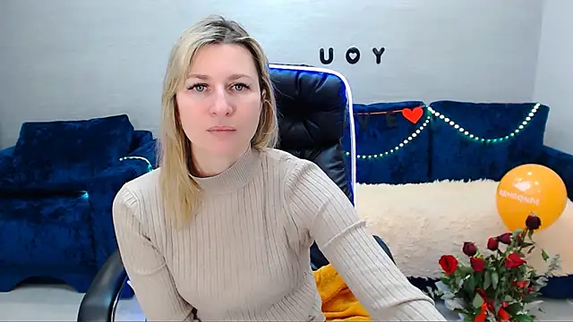 Snapshot of Incredible_Ariela chatting on February 19, 11:28 am Incredible Ariela online show from February 19, 11:28 am