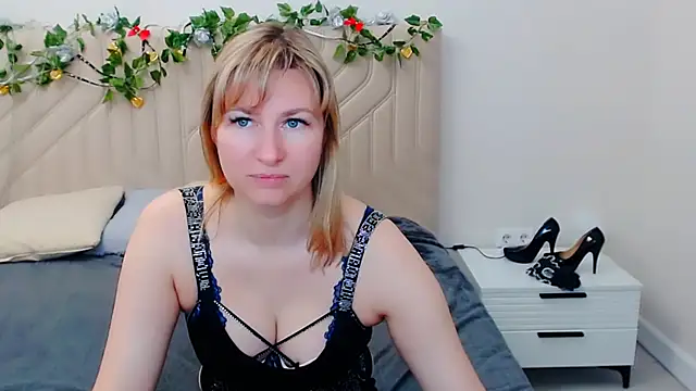 Incredible Ariela online show from April 15, 7:14 am