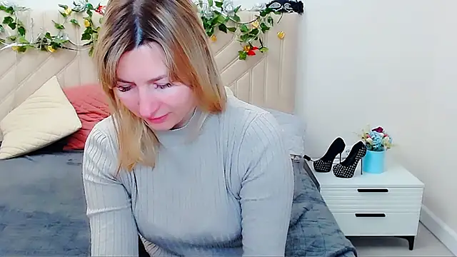 Incredible Ariela online show from February 23, 9:10 am