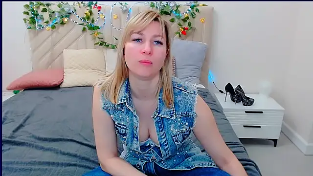Incredible Ariela online show from March 26, 10:29 pm