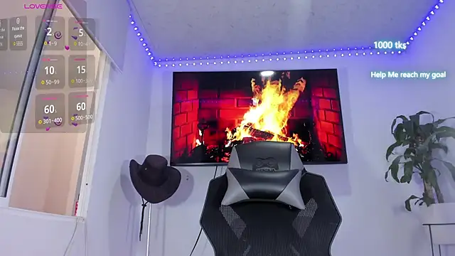 emily palmeer online show from October 24, 11:53 am