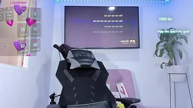 emily palmeer online show from October 13, 11:56 am