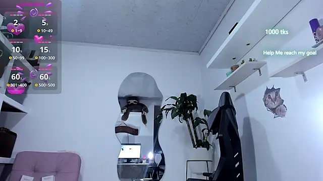 emily palmeer online show from September 24, 10:55 am