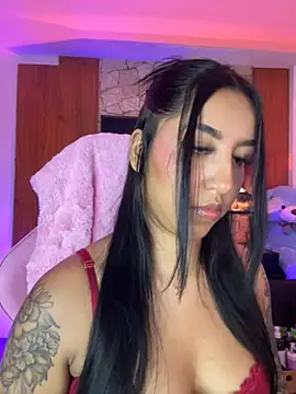 Tamara Roberts1 online show from March 28, 1:06 am