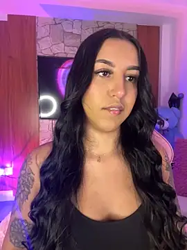 Snapshot of Tamara_Roberts1 chatting on November 22, 12:54 am Tamara Roberts1 online show from November 22, 12:54 am