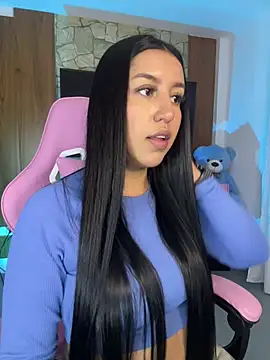 Snapshot of Tamara_Roberts1 chatting on March 6, 2:30 am Tamara Roberts1 online show from March 6, 2:30 am