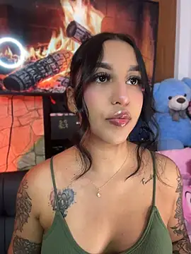 Snapshot of Tamara_Roberts1 chatting on July 22, 2:13 am Tamara Roberts1 online show from July 22, 2:13 am