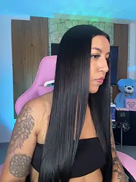 Snapshot of Tamara_Roberts1 chatting on March 8, 2:23 am Tamara Roberts1 online show from March 8, 2:23 am