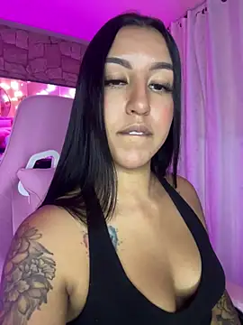 Snapshot of Tamara_Roberts1 chatting on January 31, 5:09 am Tamara Roberts1 online show from January 31, 5:09 am