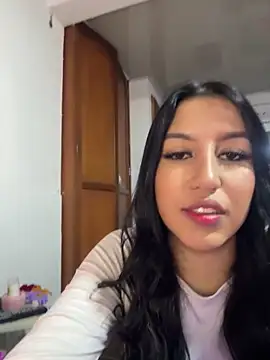 Snapshot of Tamara_Roberts1 chatting on February 28, 2:42 am Tamara Roberts1 online show from February 28, 2:42 am