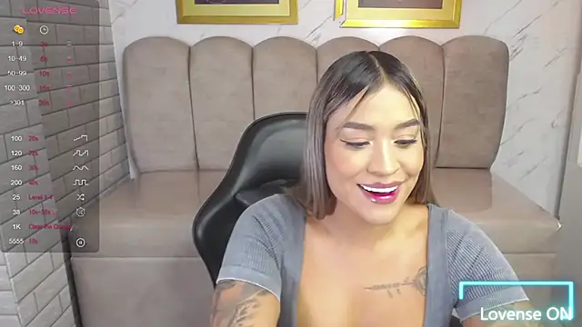  Charlotte v online show from April 14, 4:28 am