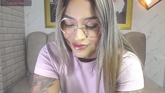  Charlotte v online show from April 21, 4:30 am
